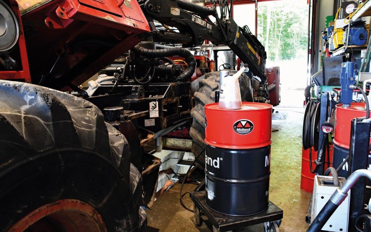 Der Oil-Finder auf midland.ch hilft bei Unklarheiten das passende Oel zu finden. Foto: oel brack