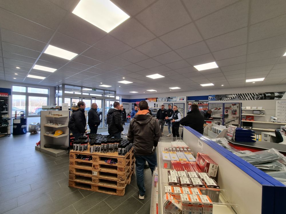 Auf dem Rundgang. (Foto: Kirsten Müller)