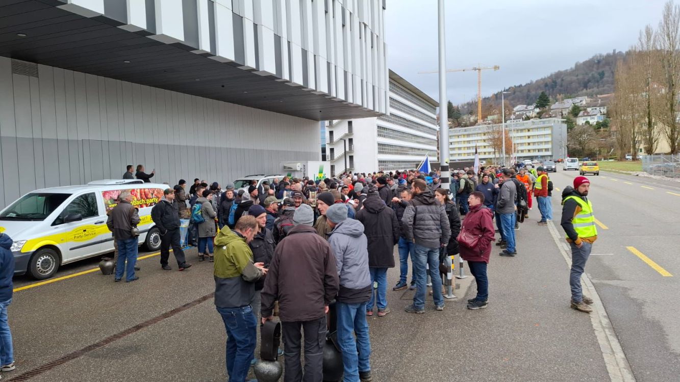 La manifestation a eu lieu sur le campus de Liebefeld. Image : zVg