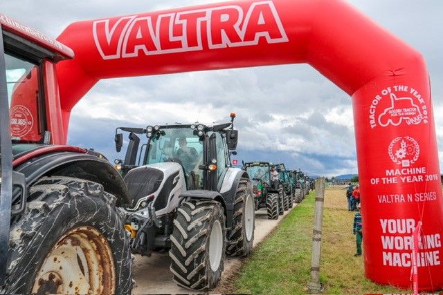 30 ans de Valtra en Suisse