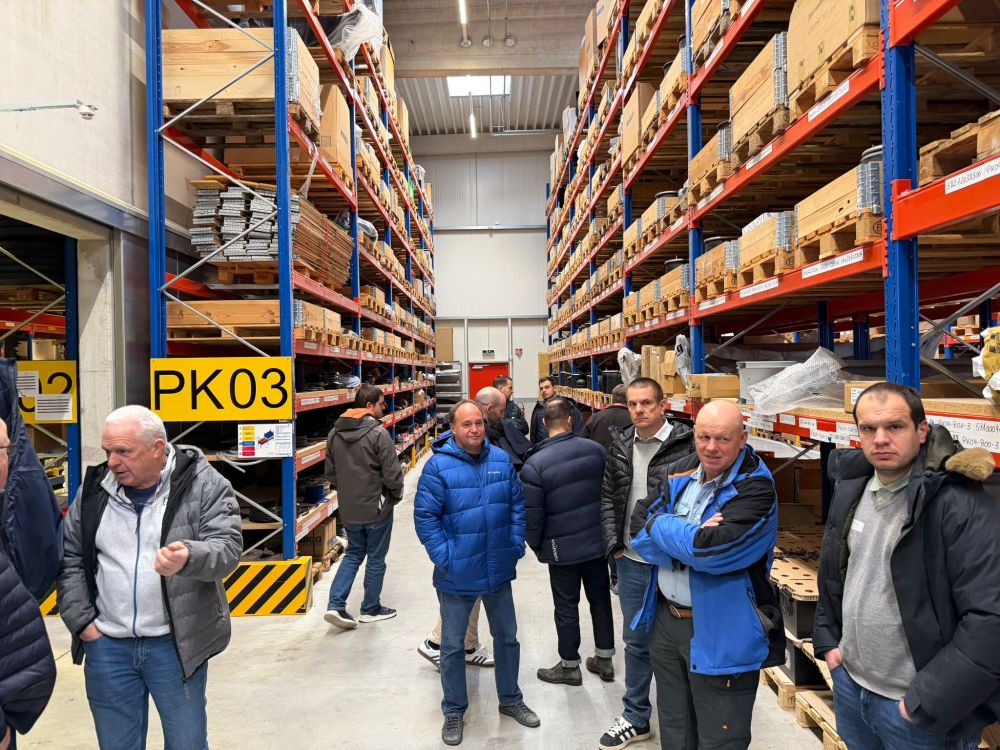 Im Lager von Winkler am Standort Etagnières. (Foto: Kirsten Müller)