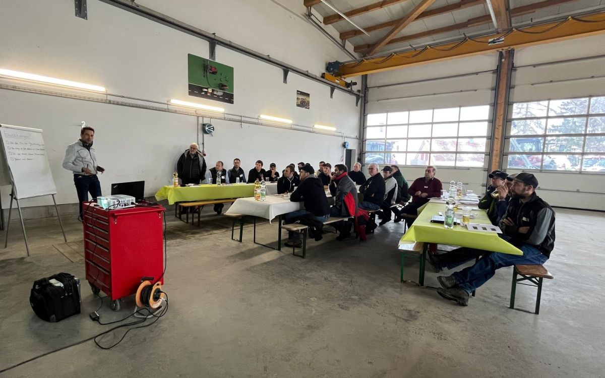 Les participants ont écouté avec beaucoup d'intérêt la conférence de Matthias Anliker. Image : kim